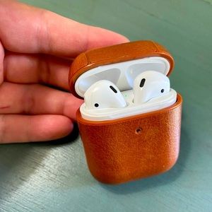 Gently Used 1st Gen AirPods with Leather Case